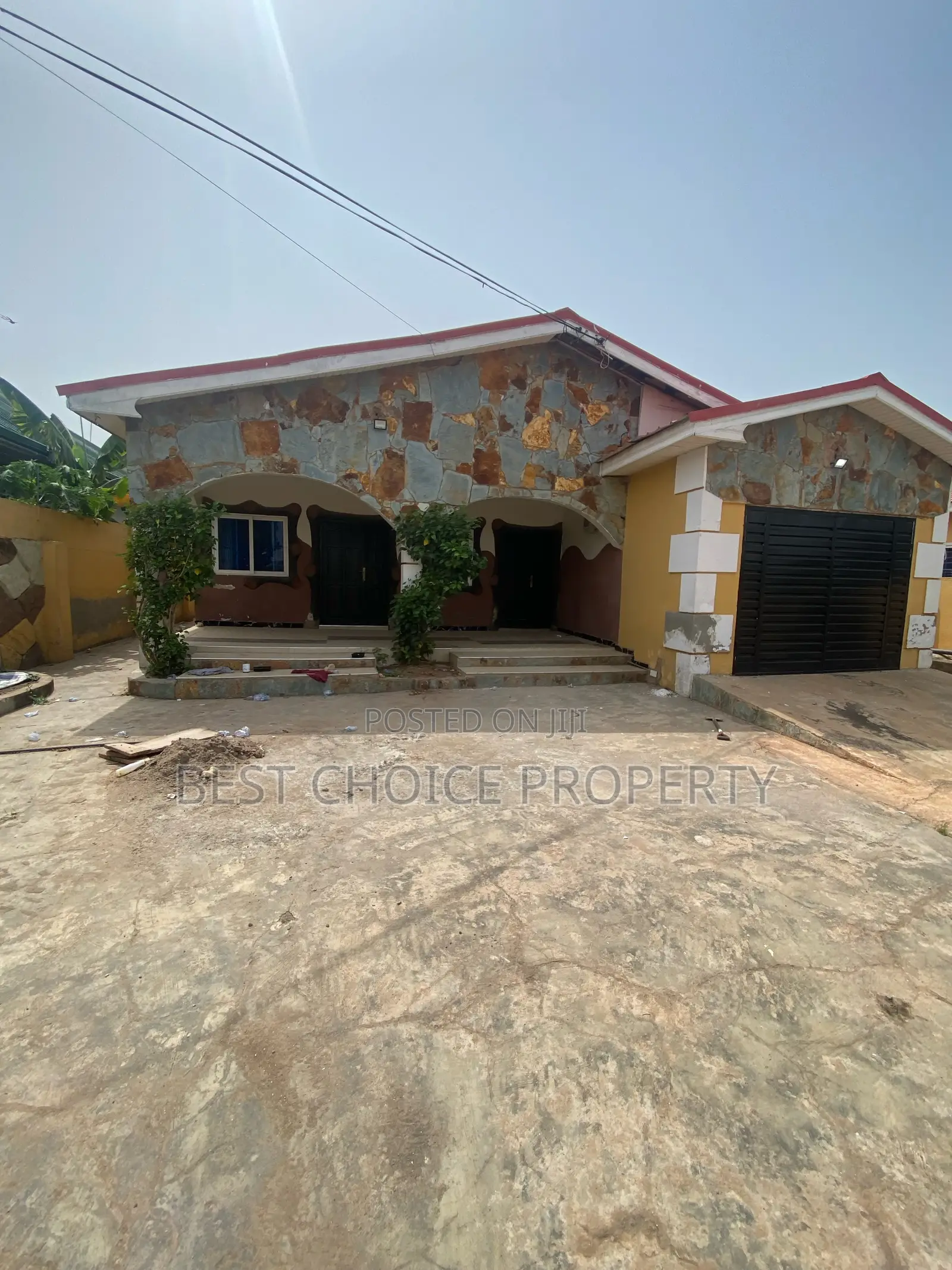 3bdrm Apartment in Oyarifa Ankonam for rent