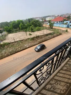 3bdrm Apartment in Ankonam Estate, Owusu Ansah for rent