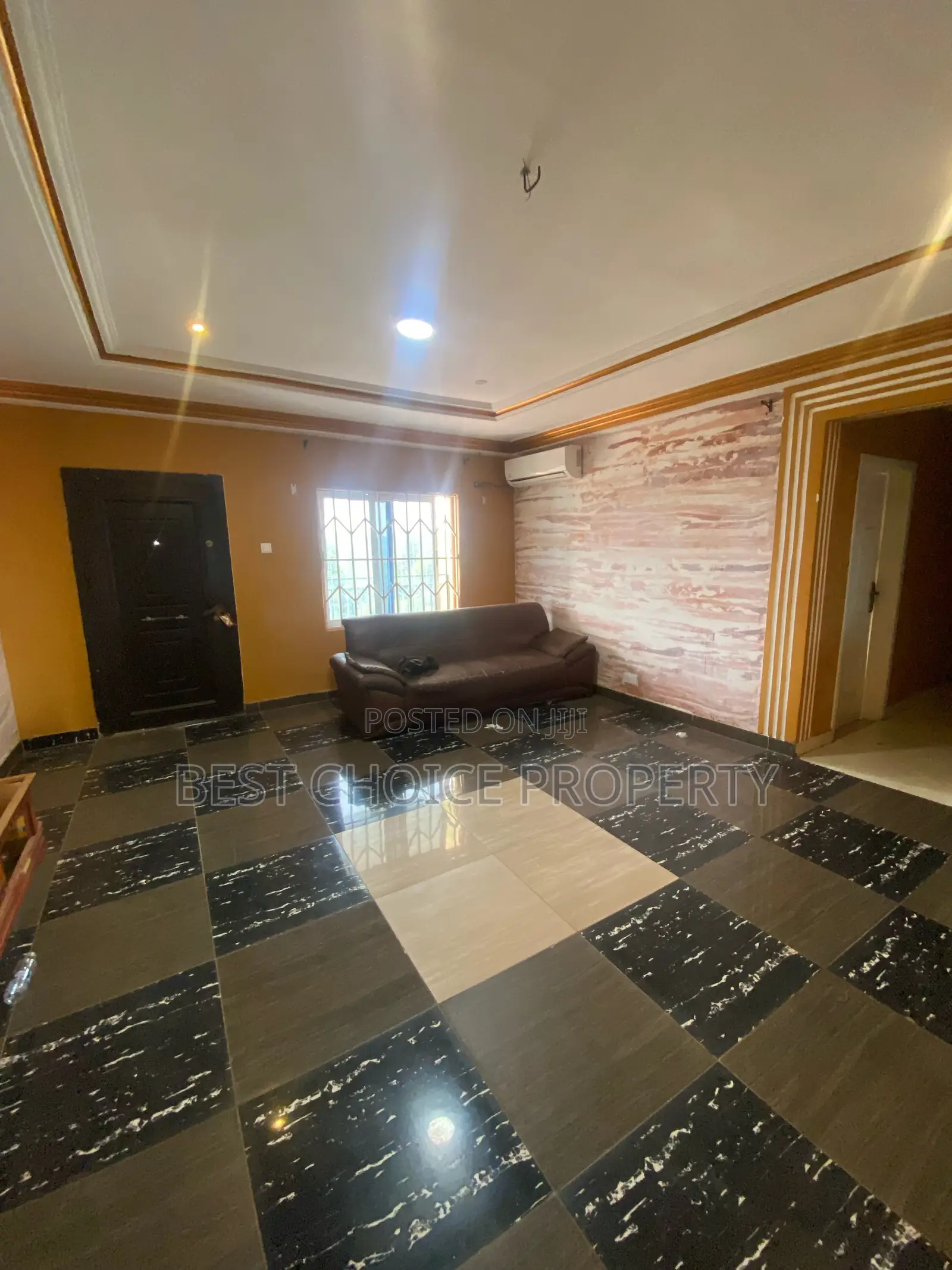 3bdrm Apartment in Ankonam Estate, Owusu Ansah for rent
