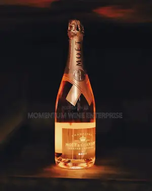 Moet Chandon Nectar Imperial Rose Luminous 75cl