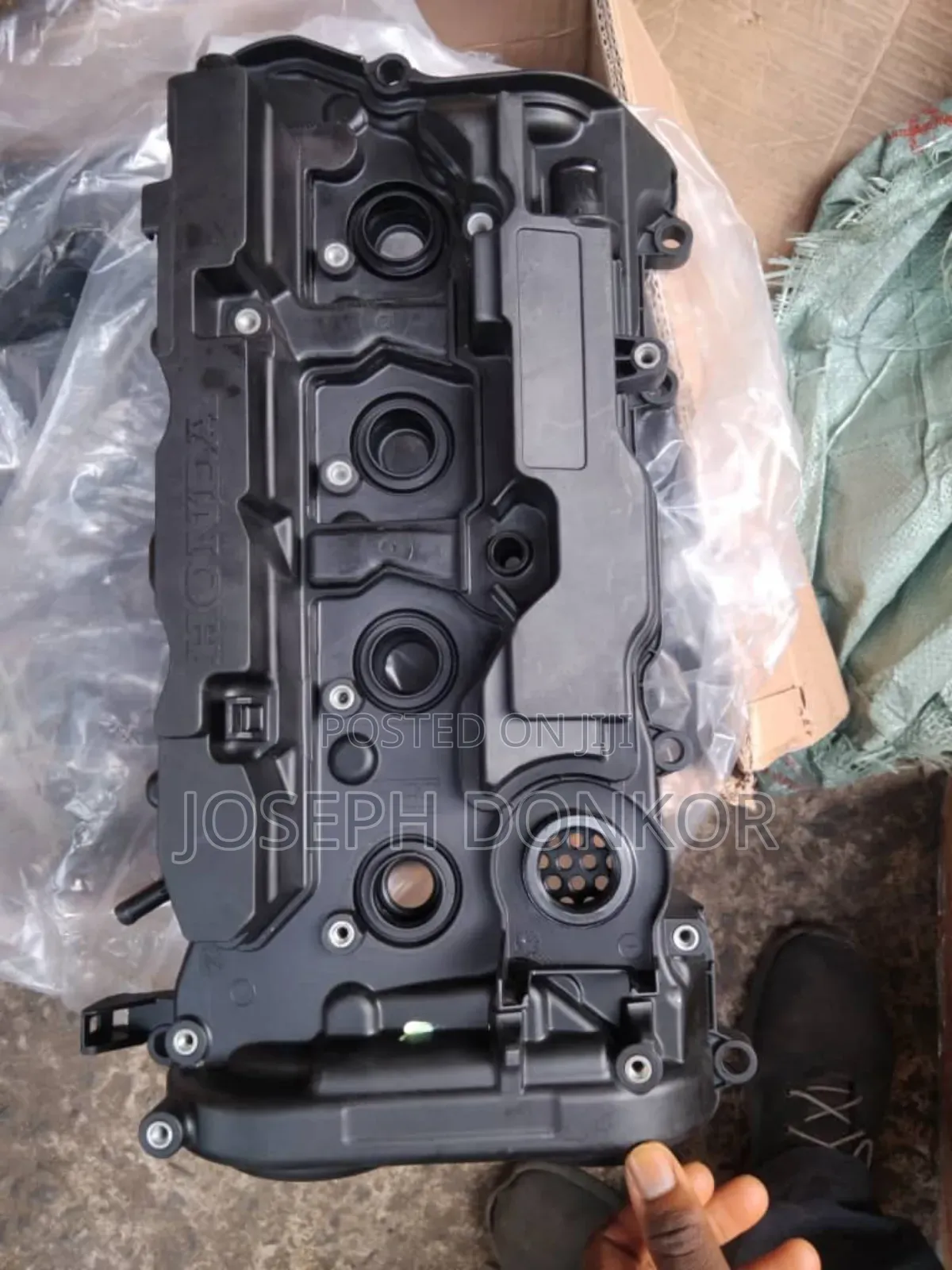 Civic Valve Cover (2.0L) 2016,2017,2018,2019,2020,2021