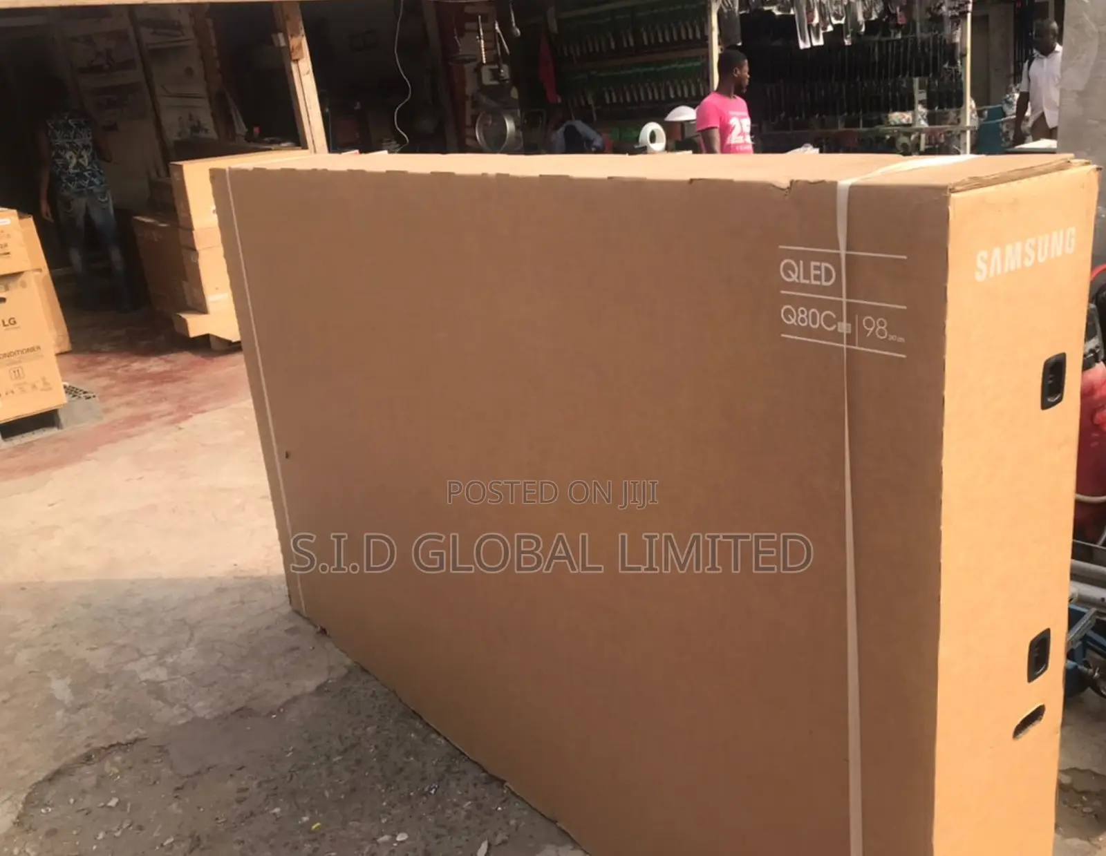 Enjoy a Clear View of 98" Class QLED Q80C