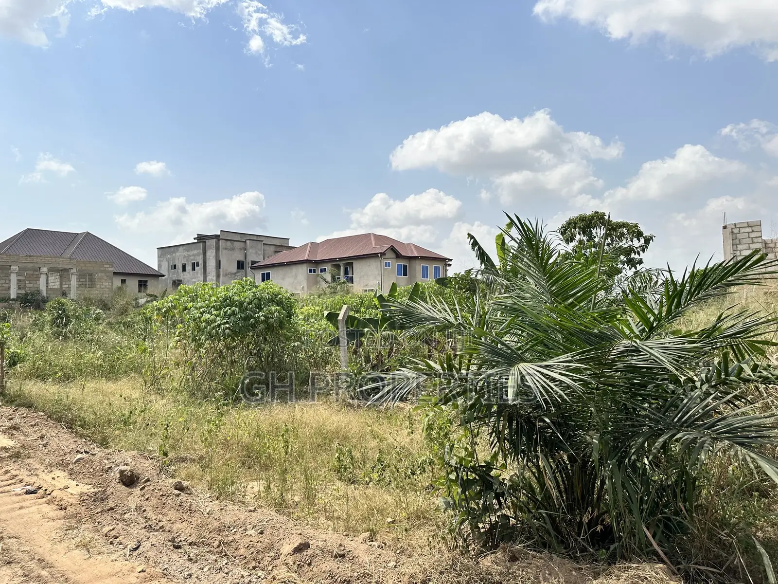 One Full Plot for Sale at Sokoban Apaaso,Odaso.