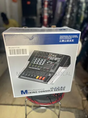 Yamaha Kv40 4-Channel Powered Mixer