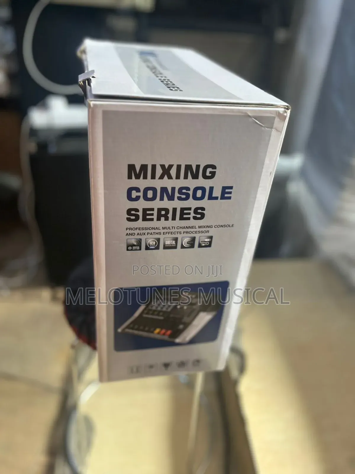 Yamaha Kv40 4-Channel Powered Mixer