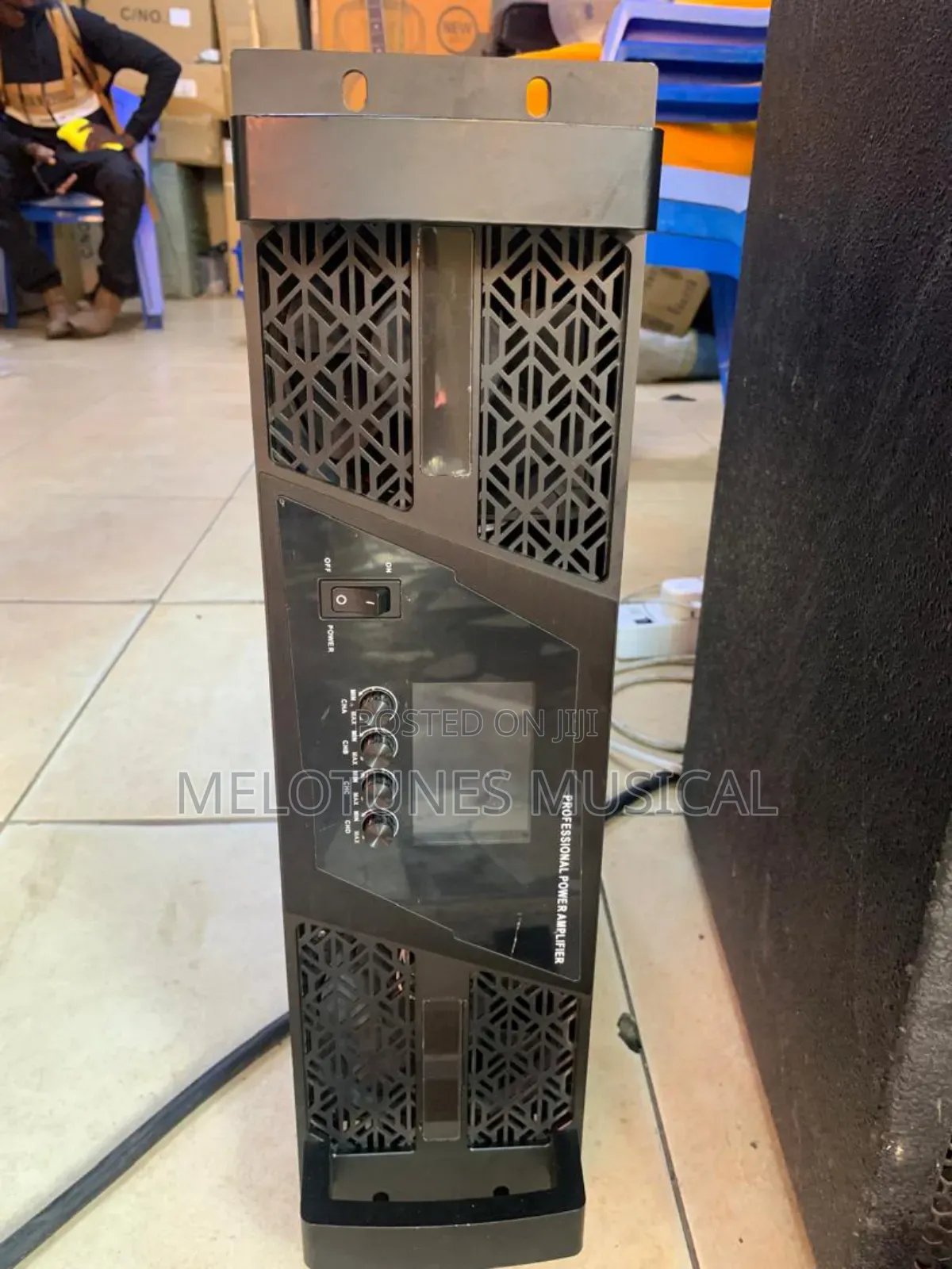 Yamaha 4-Channel Power Amplifier