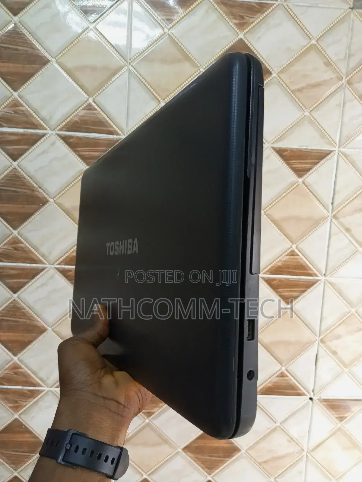 Laptop Toshiba Satellite C870 8GB Intel Core I7 HDD 500GB