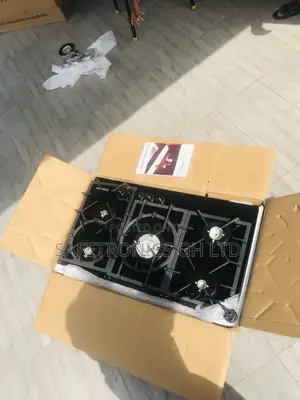 Designed Kenwood 90cm Black Glass 5 Gas Hobs