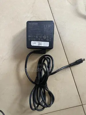 Toshiba Type C Laptop Adapter/Charger 5v9v12v~3A