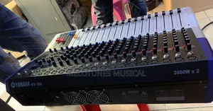 Yamaha Kv160 16channel Powered Mixer