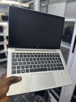 Laptop HP EliteBook 830 G7 8GB Intel Core I5 SSD 256GB