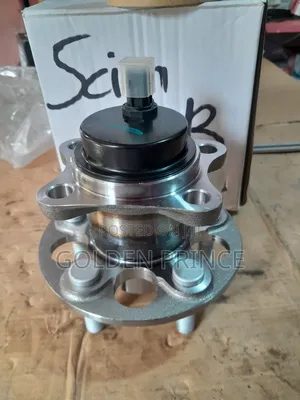 Toyota Scion Back Hub