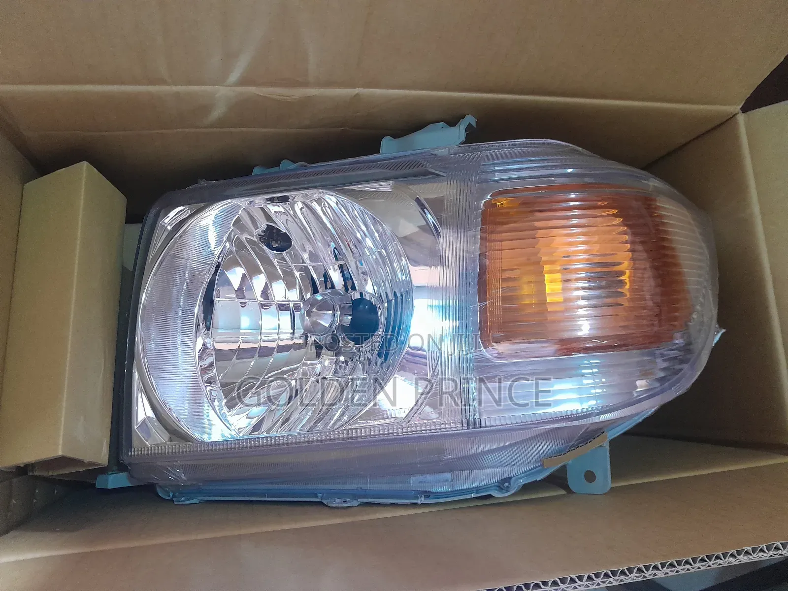 Toyota Land Cruiser Fj70 Headlight DEPO(2pcs)