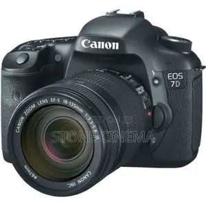 7d Canon Camera With Lens