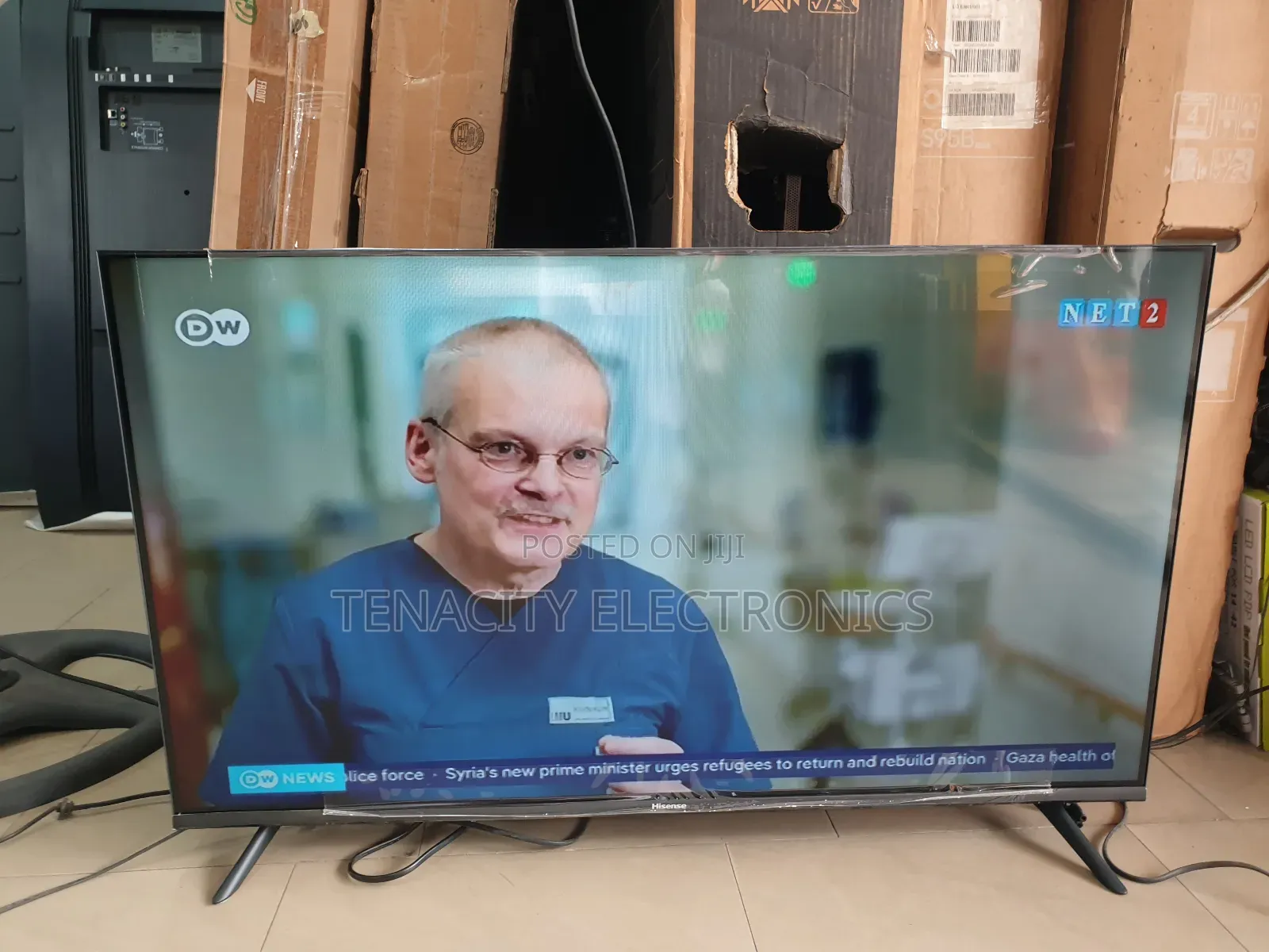 40"Hisense Smart Full Hd Satellite