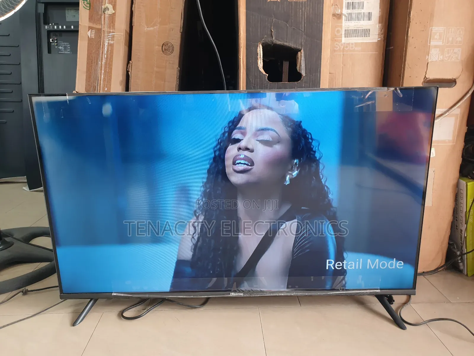 40"Hisense Smart Full Hd Satellite