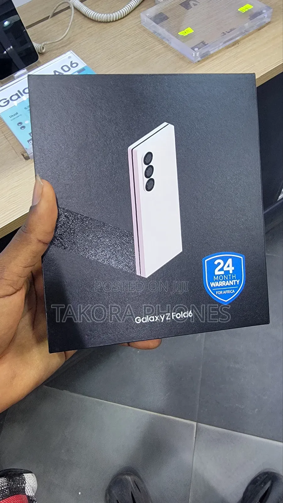 New Samsung Galaxy Z Fold6 1 TB Gold
