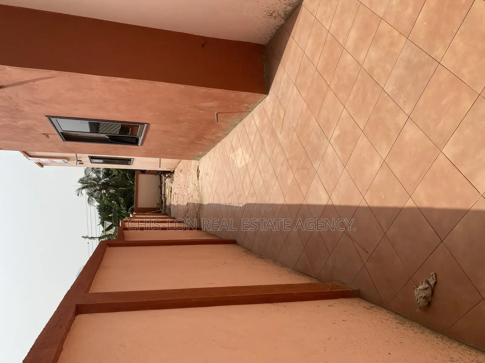 3bdrm House in Sharp-Connect., Weija for sale