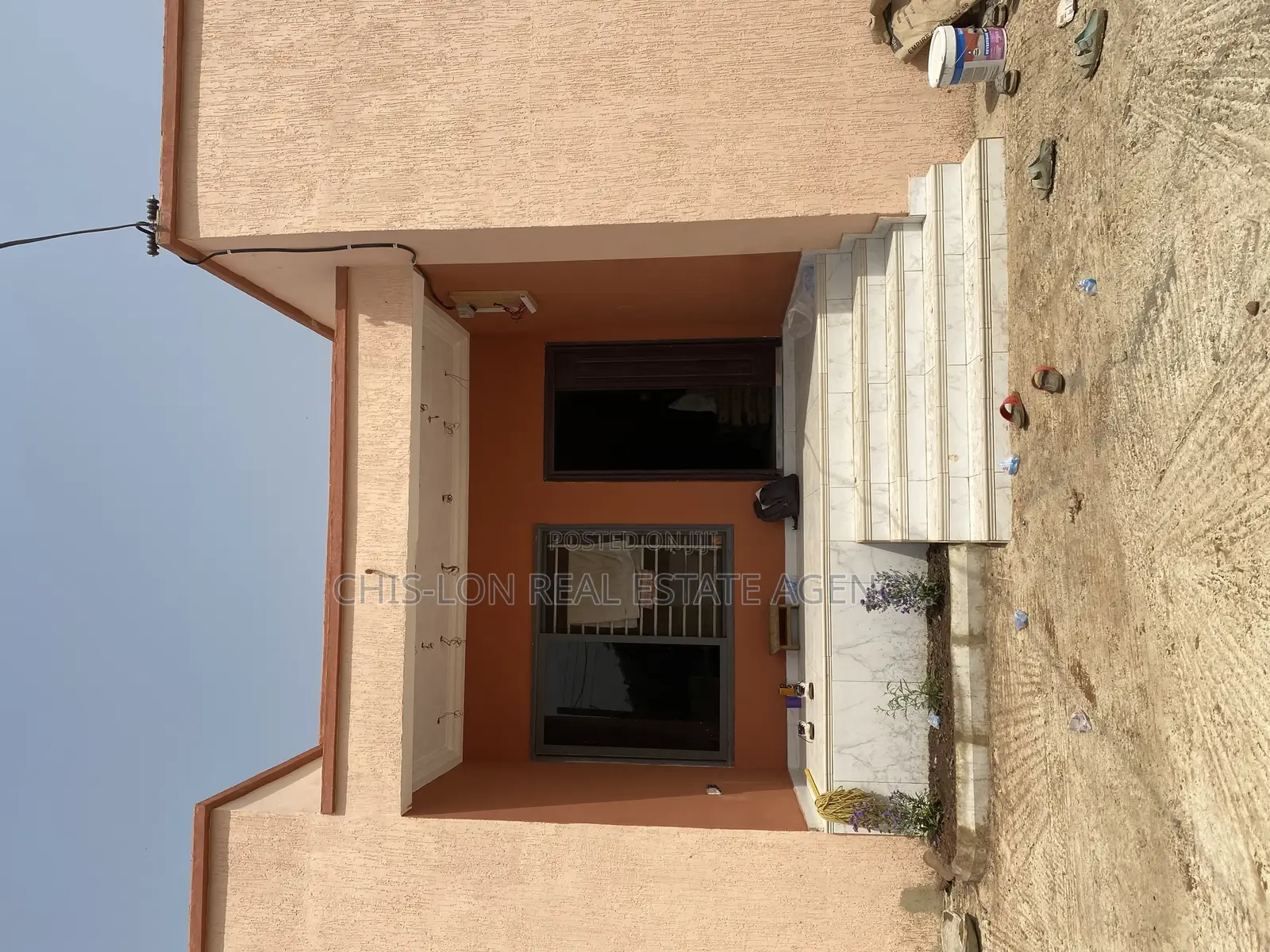 3bdrm House in Sharp-Connect., Weija for sale