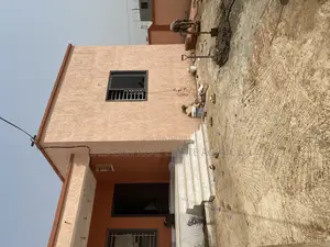 3bdrm House in Sharp-Connect., Weija for sale