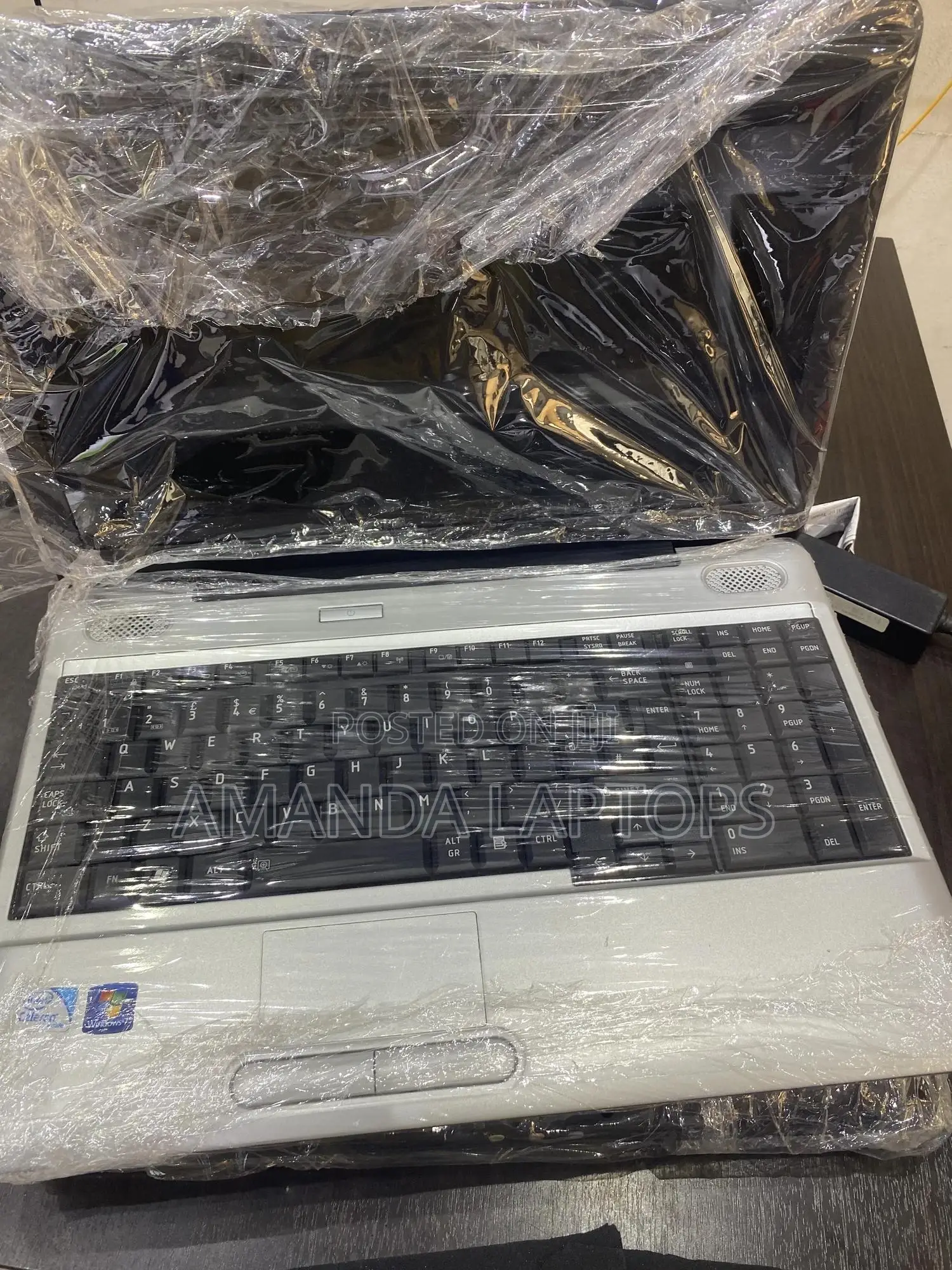 New Laptop Toshiba Satellite L500 4GB Intel Core 2 Duo HDD 500GB