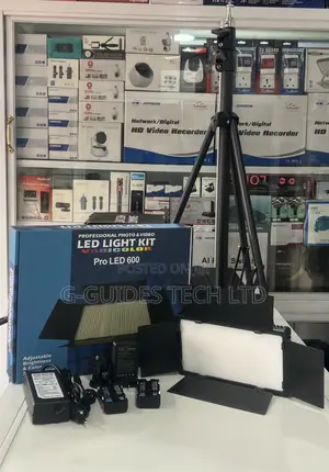 Professional Photo and Video Led Light Kit (Pro Led 600)