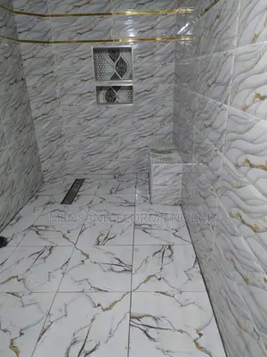 We Are a Good Company Construction Tiler Job .