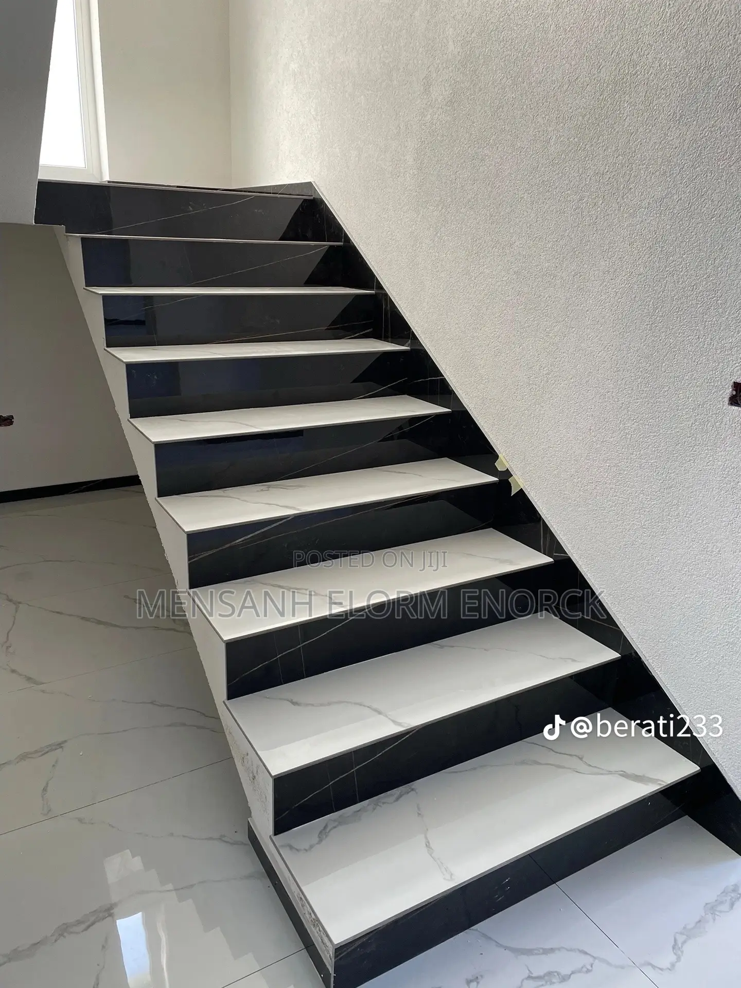 We Are a Good Company Construction Tiler Job .