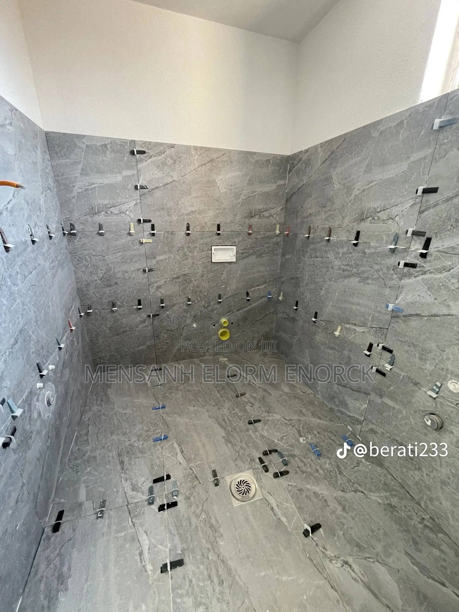 We Are a Good Company Construction Tiler Job .