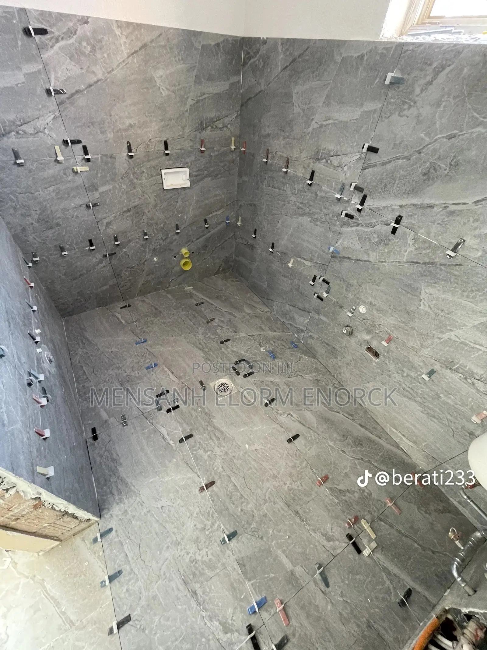 We Are a Good Company Construction Tiler Job .