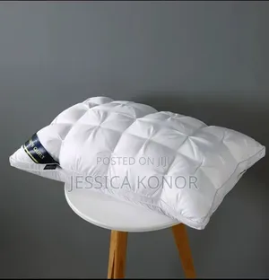 Hotel Standard Pillows (2pcs)