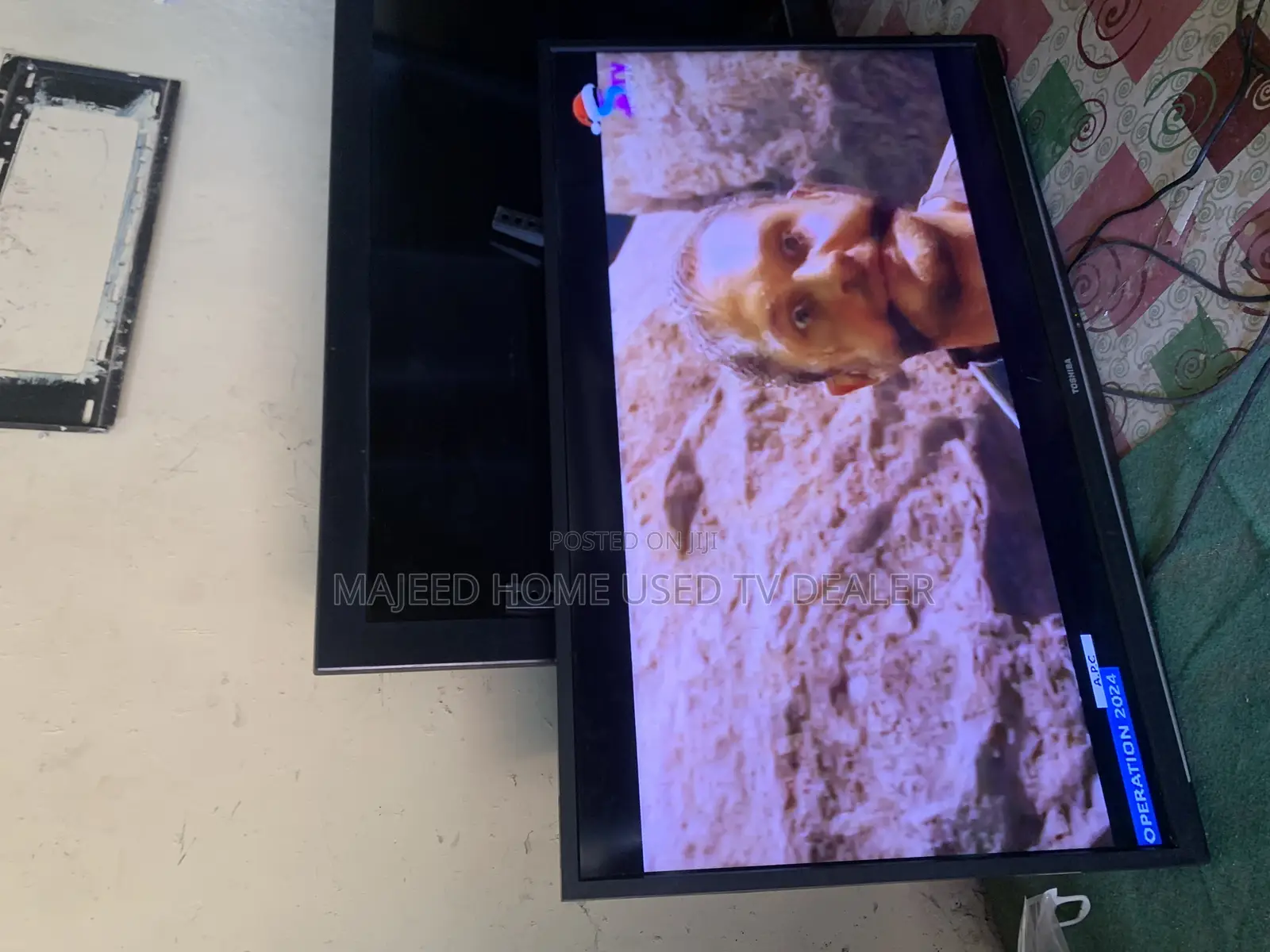 42inches Toshiba Regza LCD Tv
