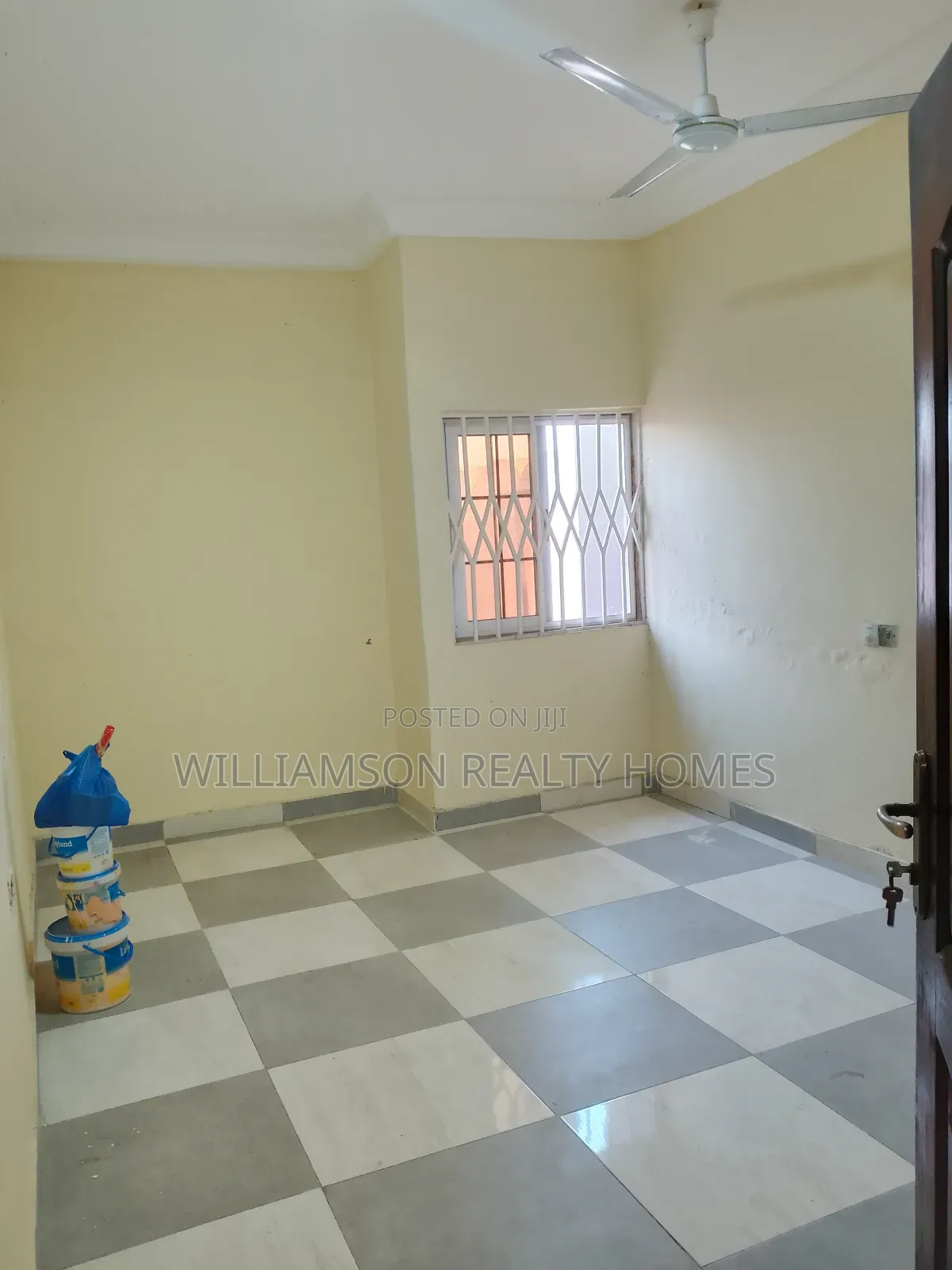 4bdrm House in Hfc Estate Area, Spintex for rent