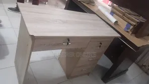 Office Desk / Table ( Affordable)