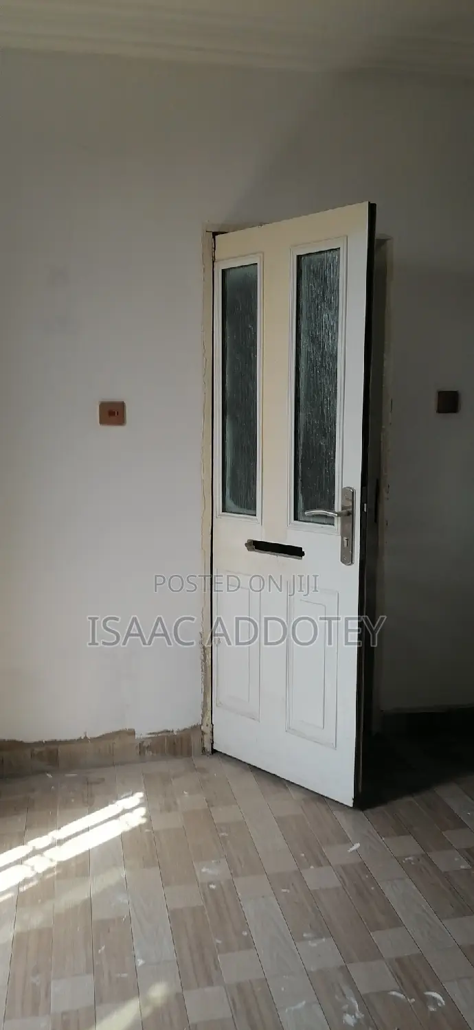 3bdrm Apartment in Spintex Bastona for rent