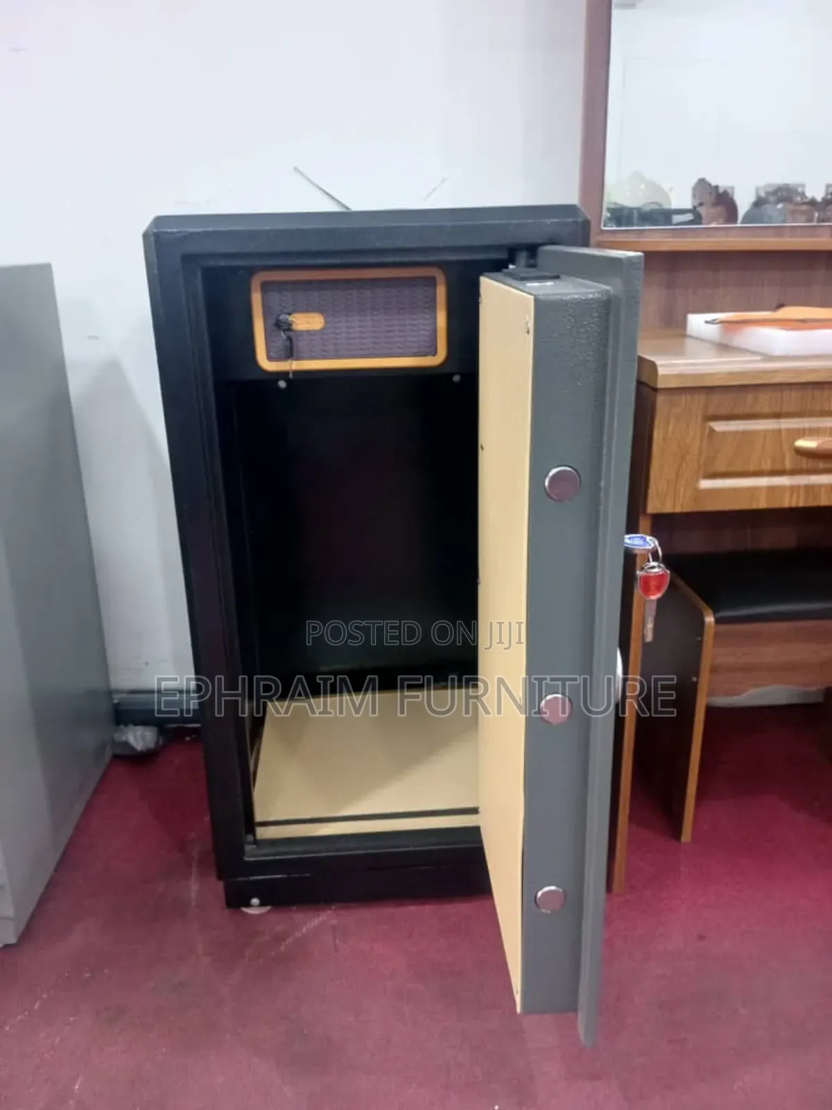 Waist Level Money Safe for Office