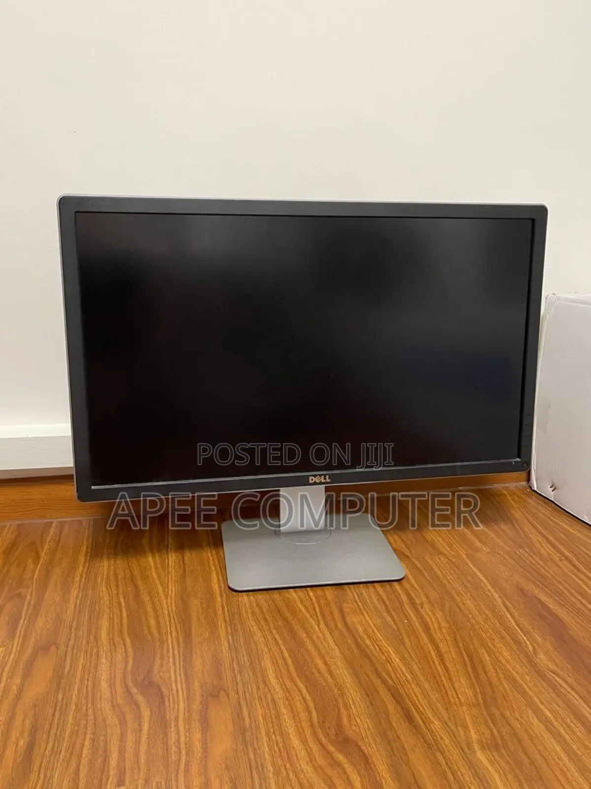 Dell 27 Inches Wide Monitor Display