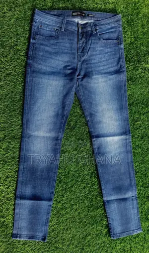 Buy Now| Slim Fit Faded Blue Denim Jeans Size 32 Only