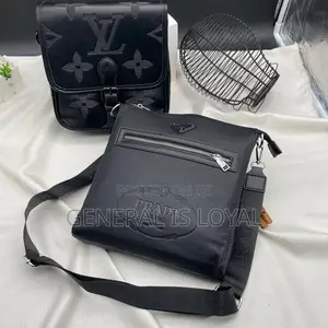 Gucci Side Bag/ Sling, Crossbody
