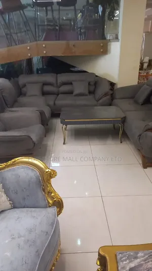 Luxurious Sofa Set Available as Seen. Free Delivery