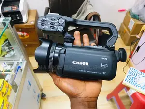 Canon Xa10 Video Camera