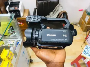 Canon XA10 Video Camcorder: Video That Stands Out