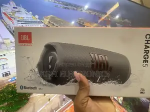 Bold JBL Original JBL Charge 5 Speaker