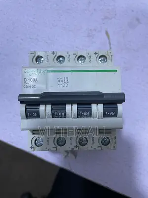 Dc Schneider Electric 4pole
