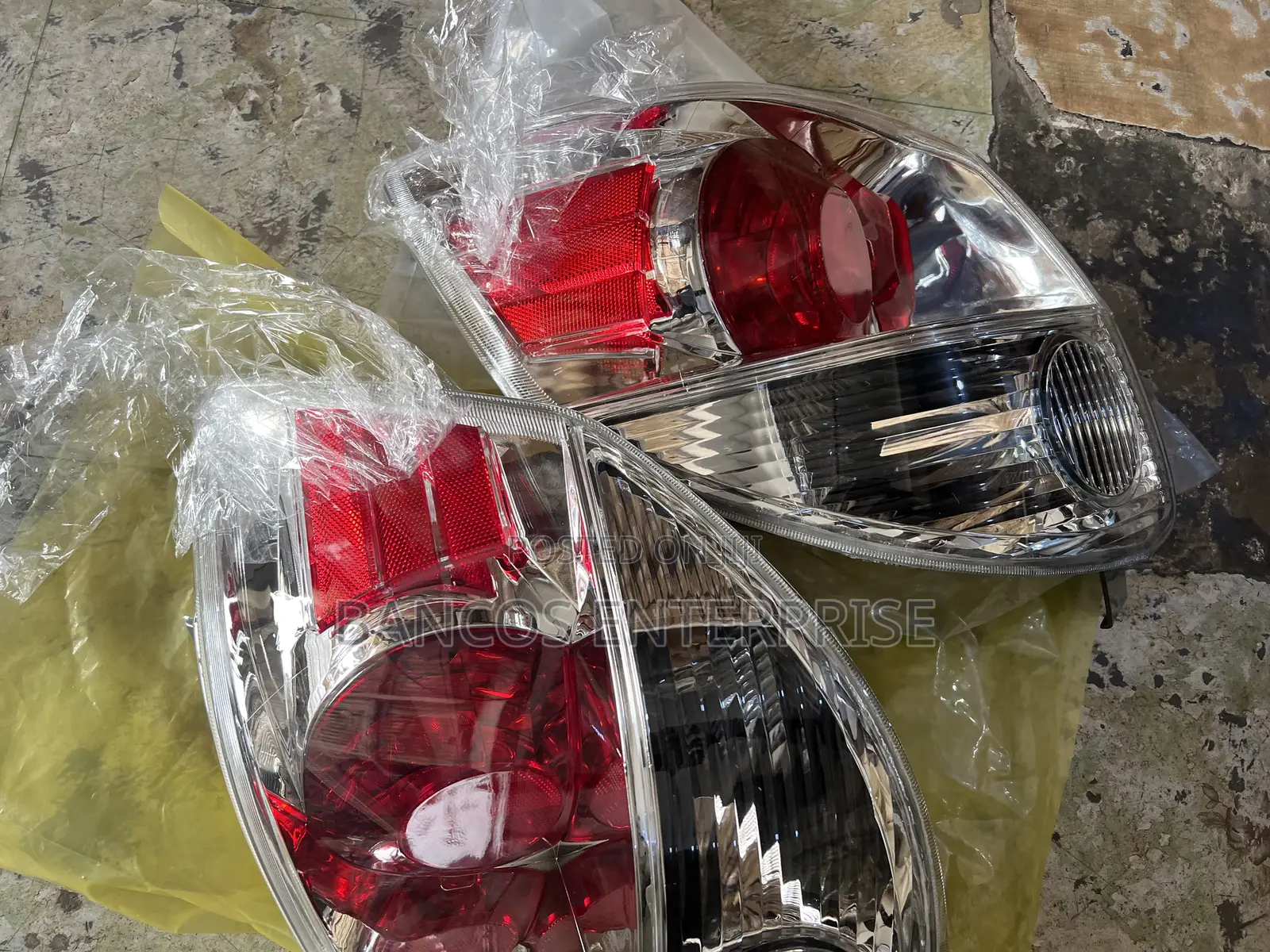 Toyota Matrix Tail Light 2005-2008