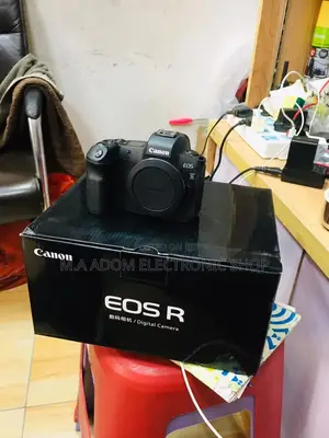 Canon Eos R Digital Full Frame Camera