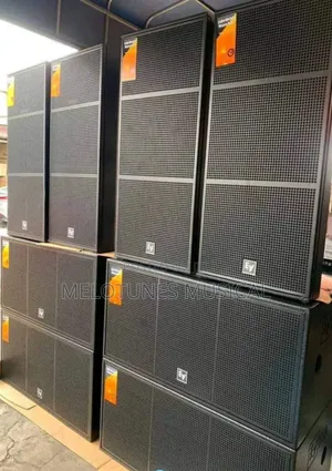 Double Pair of Ev Mid and Bass Speakers Full Set Amp Rack