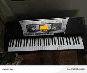 Yamaha PSR E350
