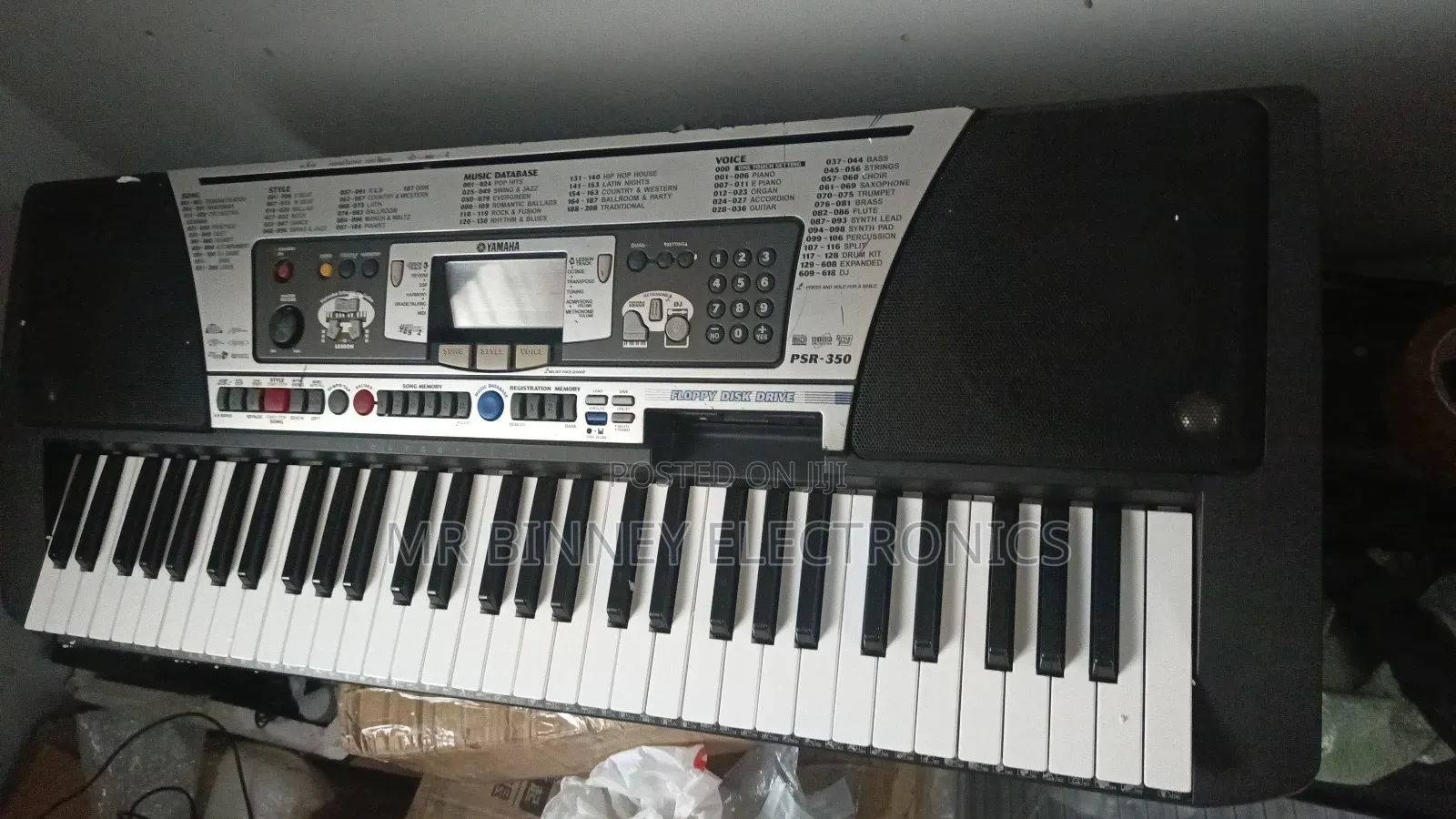 Yamaha PSR E350