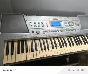 Yamaha PSR E290